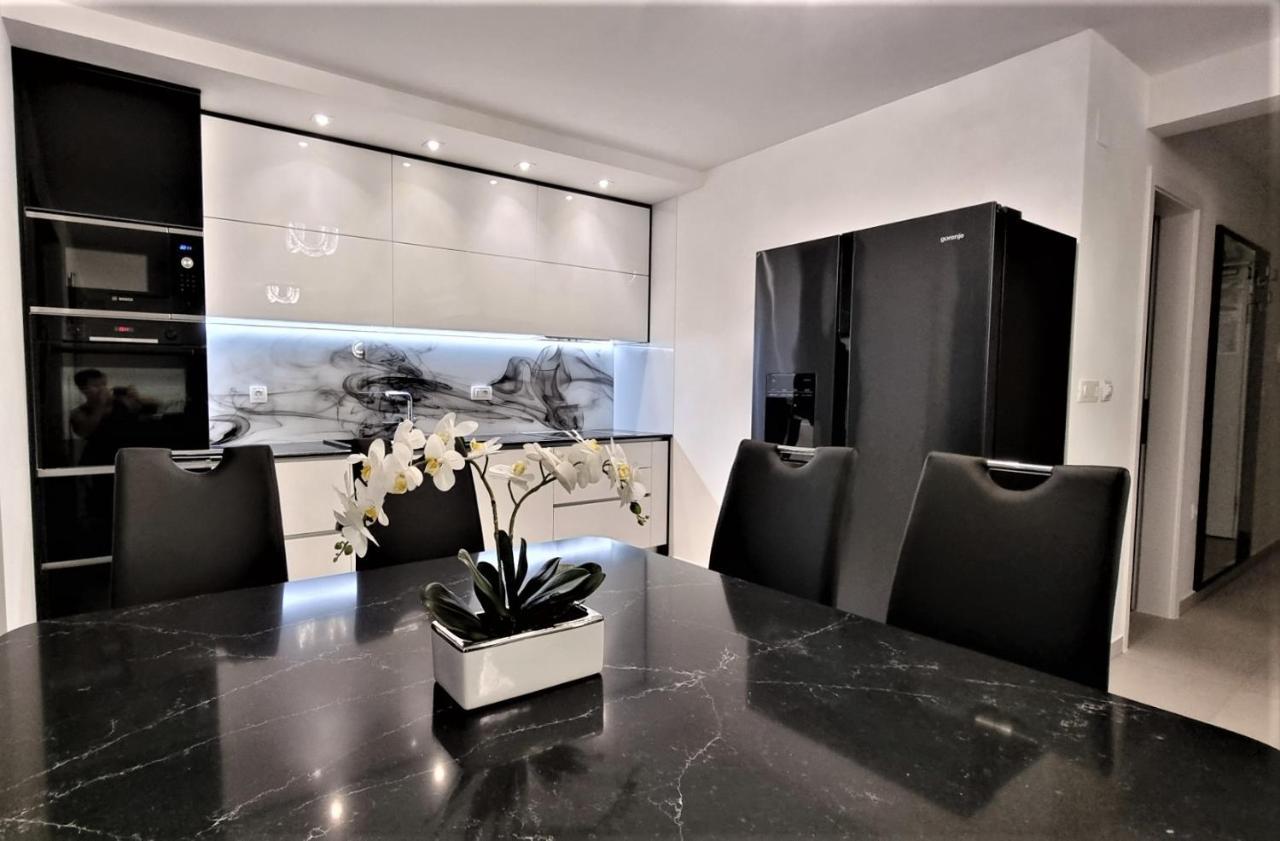 Bartol Luxury Apartments Krk Croatia, With Own Hot Tub - Whirlpool Krk Town Bagian luar foto