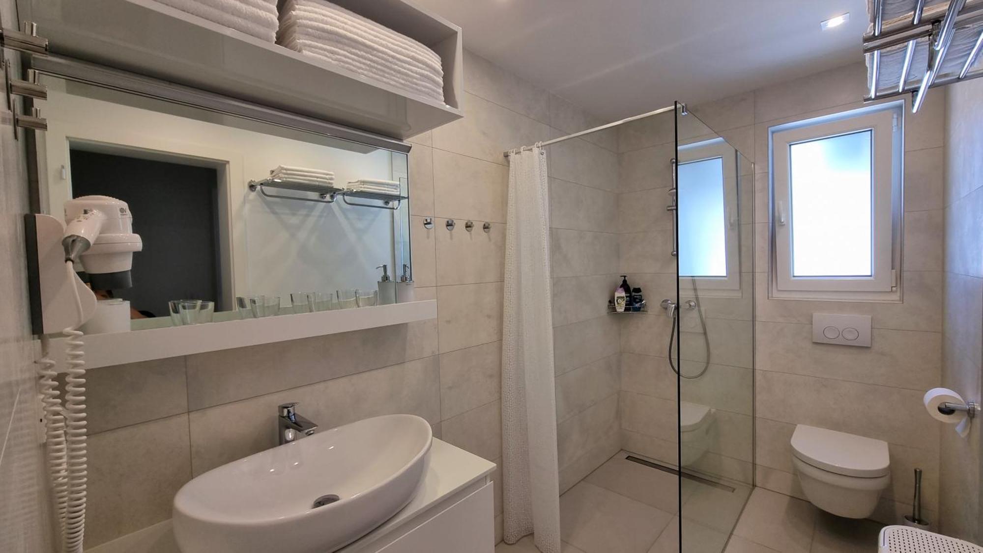 Bartol Luxury Apartments Krk Croatia, With Own Hot Tub - Whirlpool Krk Town Ruang foto